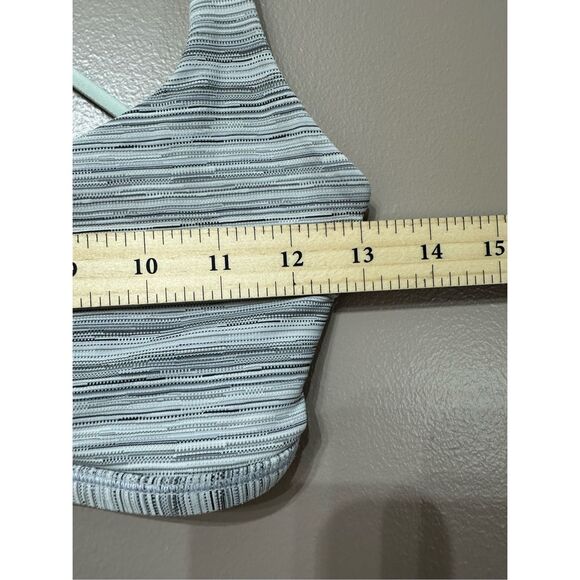 NWOT Lululemon Free To Be Wild *Light Support Sports Bra Size 6US - Picture 5 of 10